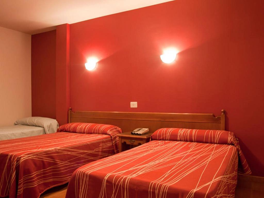 Hostal Las Vegas Cangas do Morrazo Luaran gambar