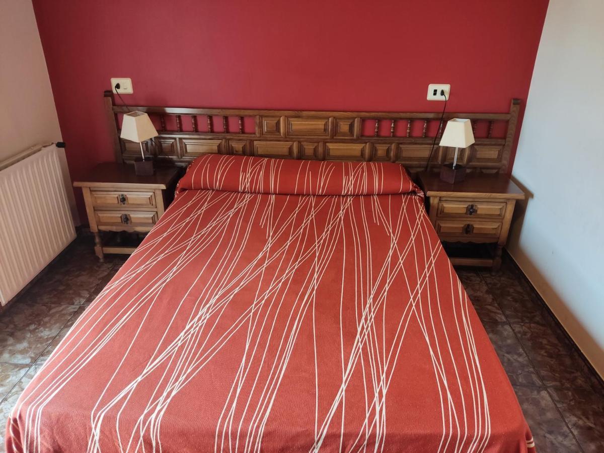 Hostal Las Vegas Cangas do Morrazo Luaran gambar
