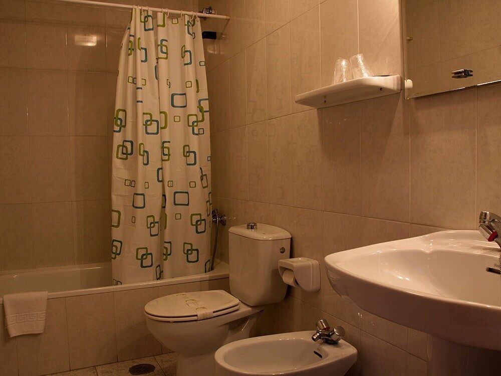 Hostal Las Vegas Cangas do Morrazo Luaran gambar